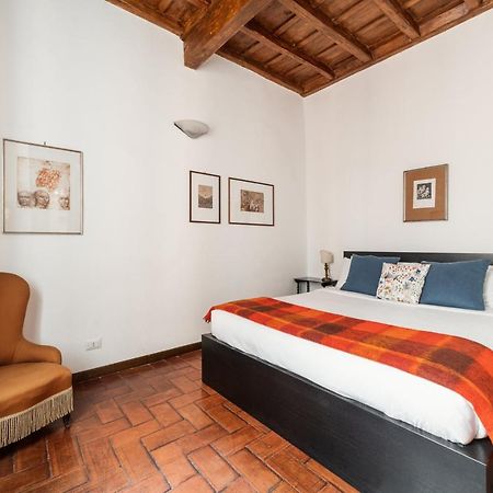 Domus Quiritum Charming, Appartamento D'Epoca A Campo De' Fiori Rome Buitenkant foto
