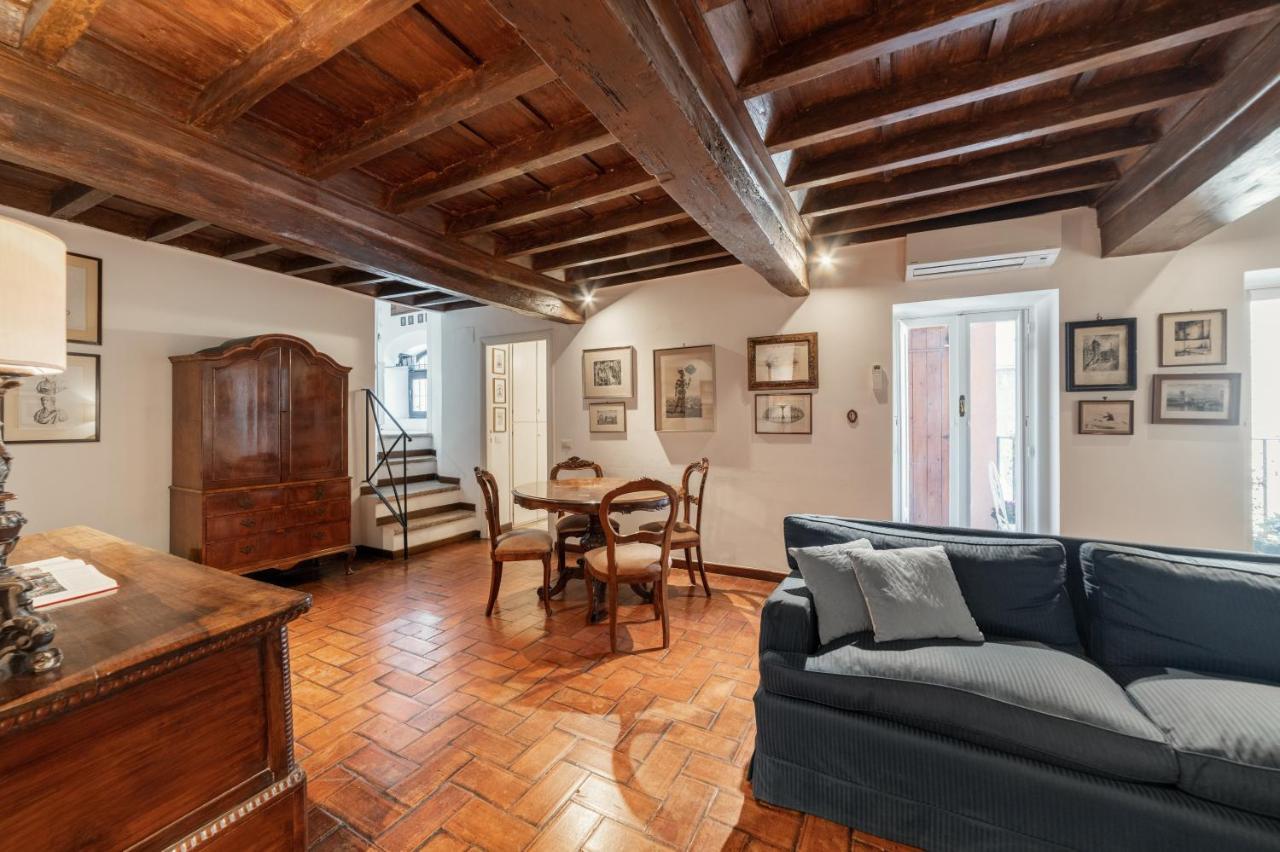 Domus Quiritum Charming, Appartamento D'Epoca A Campo De' Fiori Rome Buitenkant foto