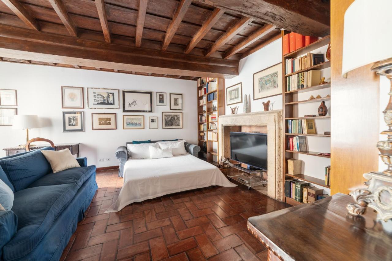 Domus Quiritum Charming, Appartamento D'Epoca A Campo De' Fiori Rome Buitenkant foto